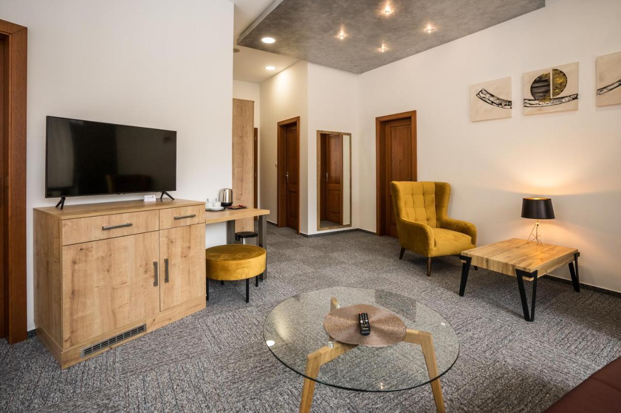 Hotel Somka Drienica Ngoại thất bức ảnh