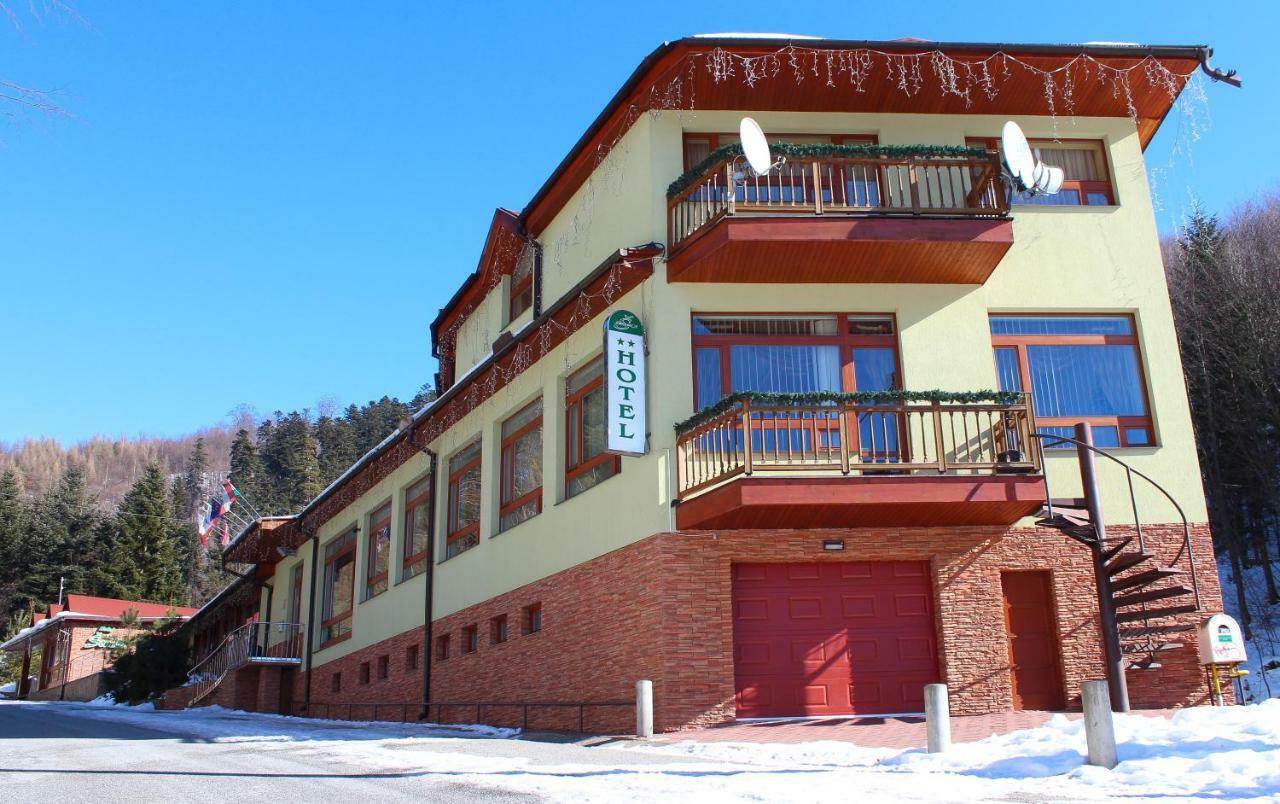 Hotel Somka Drienica Ngoại thất bức ảnh